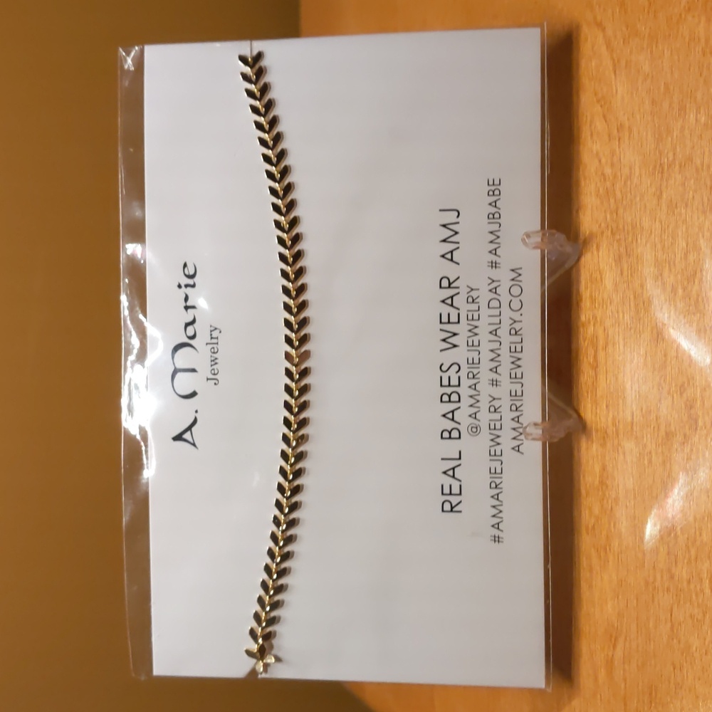 A.Marie Gold choker